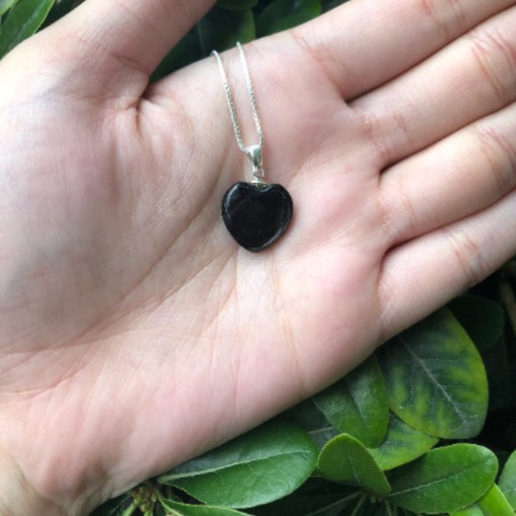 Hypersthene Sterling Silver Heart Pendant with 16" Box Chain, Hypersthene Heart - Picture 5 of 6